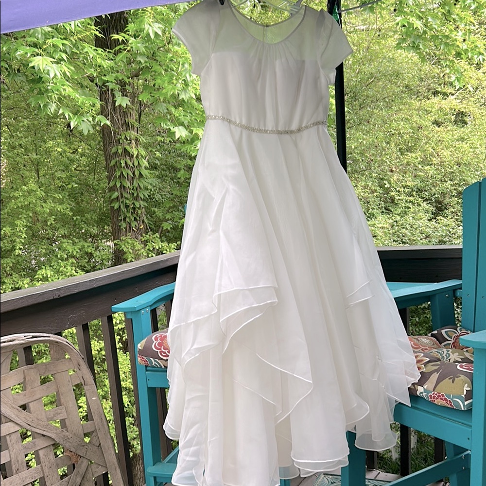 SALE David's Bridal White Flower Girl/Bridal Party Teen Sz 14 Bridal Dress